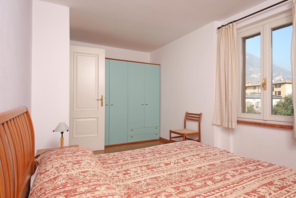 Apartment Casa Caterina Гарньяно Номер фото