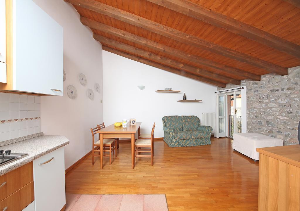 Apartment Casa Caterina Гарньяно Номер фото